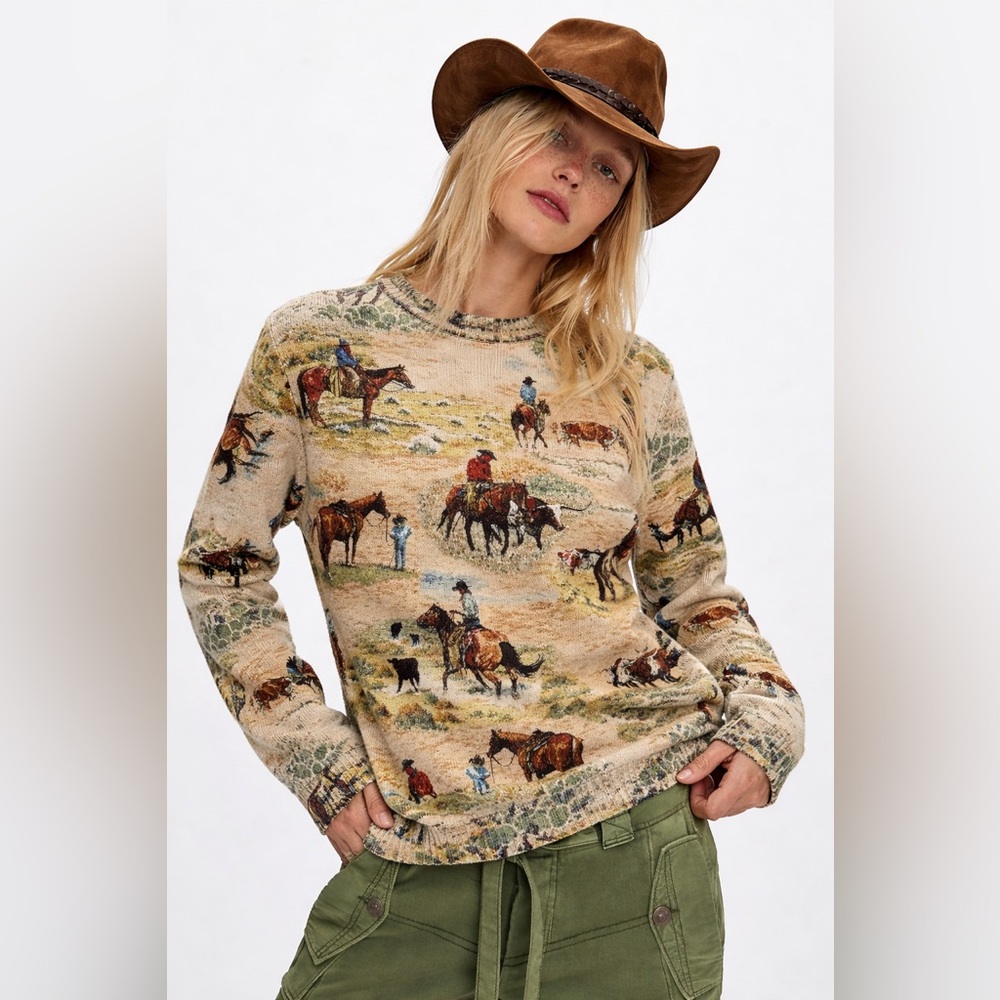 BOUTIQUE WESTERN PRINT SWEATER